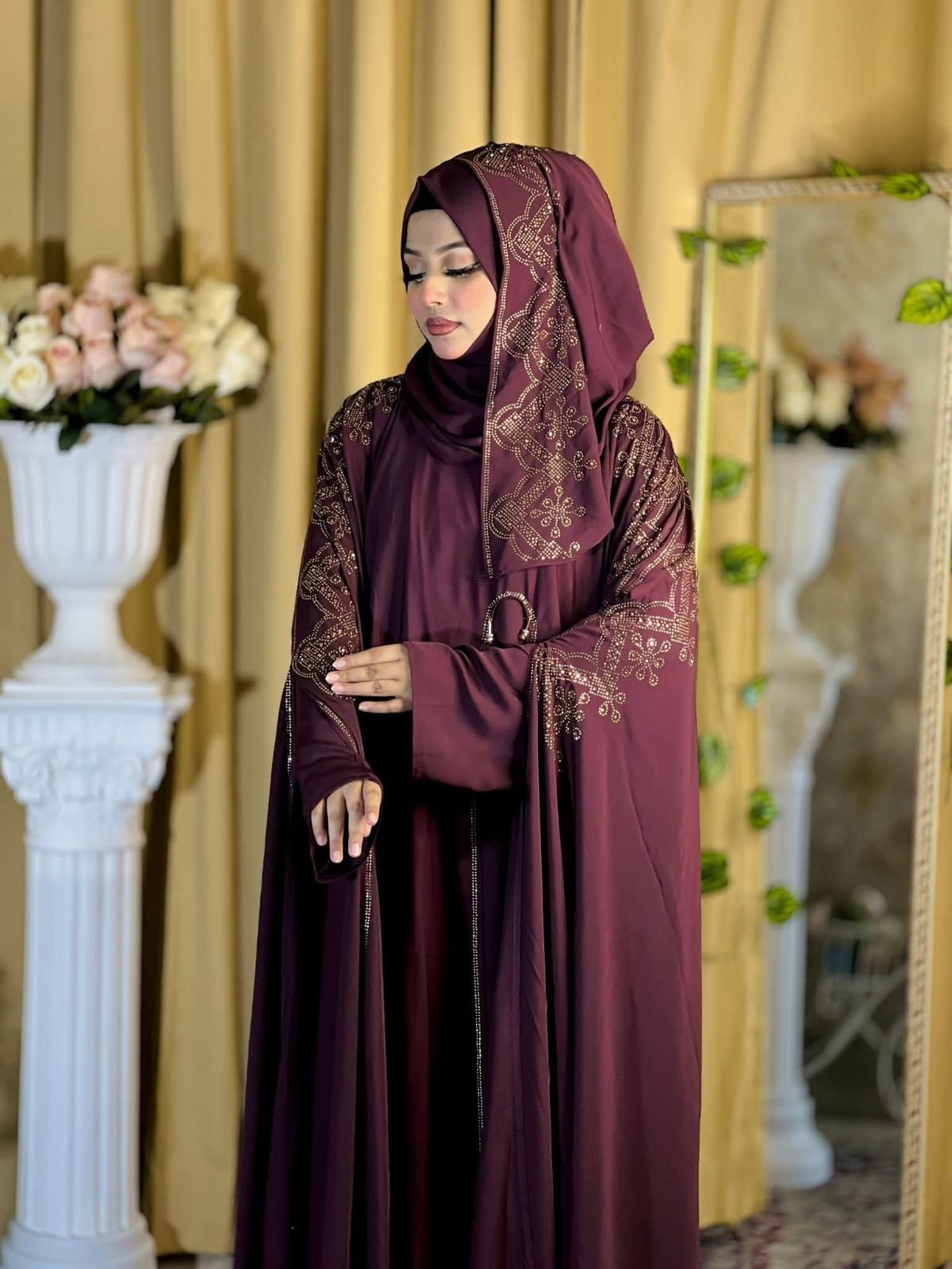 Pintop Embroidery Borkha (হিজাব সহ)